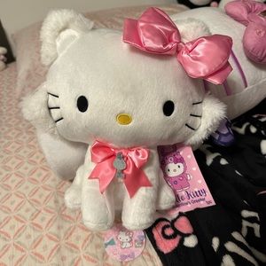 Charmmy kitty plush🎀💖